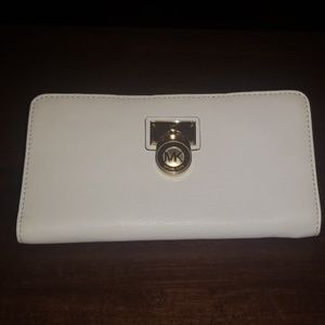 MK Hamilton wallet
